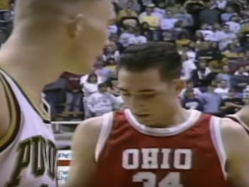 Scott Zack in an Ohio State uniform during a Big Ten game